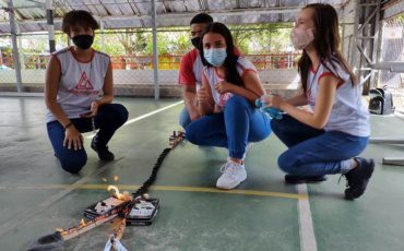 Apresentação Dominó – Ensino Médio