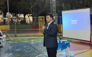 Um olhar sobre seu filho na internet