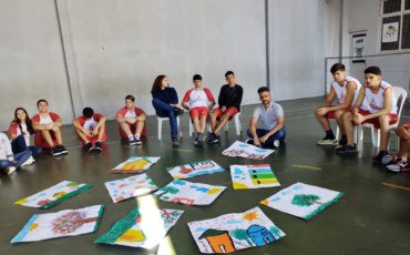 Pintura com os pés – 1ª Série do Ensino Médio – Filosofia