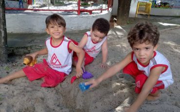 G3 descobrindo brinquedos escondidos