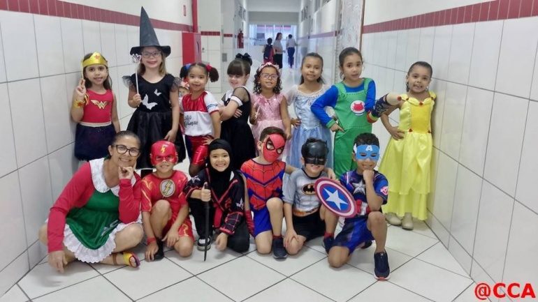 Educação Infantil – Festa à Fantasia