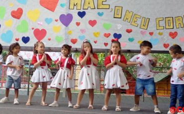 G4 Tia Daniele – Apresentação Dia das Mães