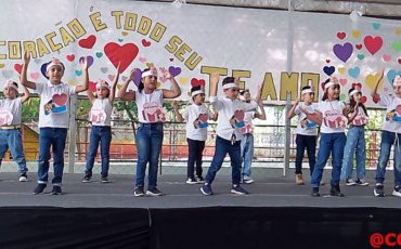 1º Ano B – Apresentação Dia das Mães