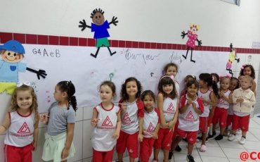 G4 – Pintando a si mesmo