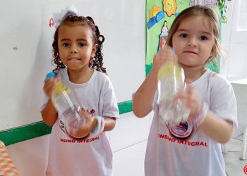 CCA Integral – Garrafa com Letras Dentro