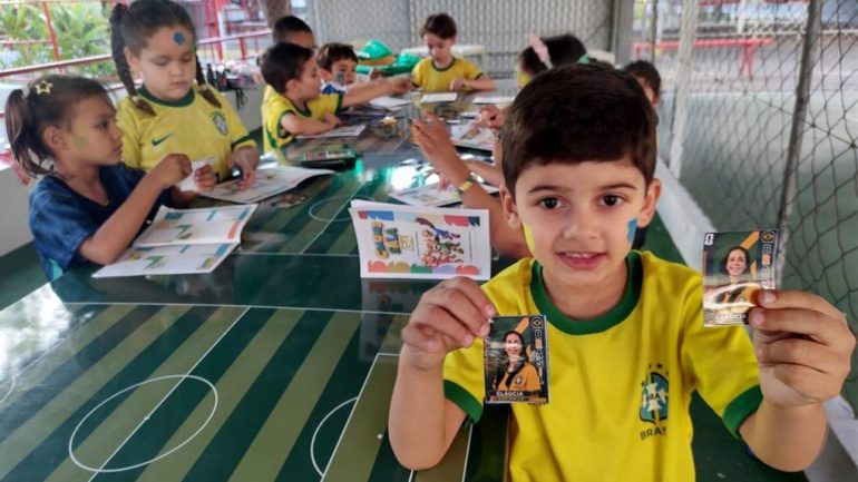 G4 A – Figurinhas da Copa